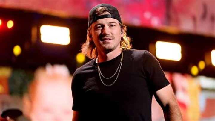 Wallen Wiki, Bio, Facts, Age, Height, Girlfriend, Net Worth
