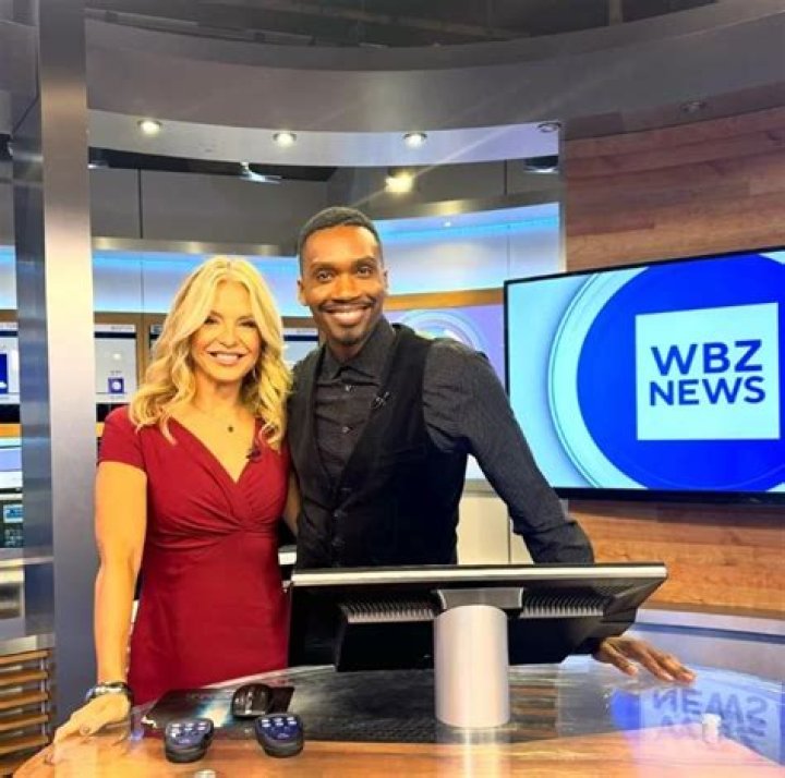 WBZTV Tour with Paula Ebben PR Club