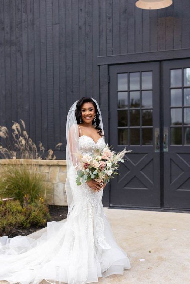 Wedding Pictures of Deirdre Bosa and her husband Darryl Bosa wedding