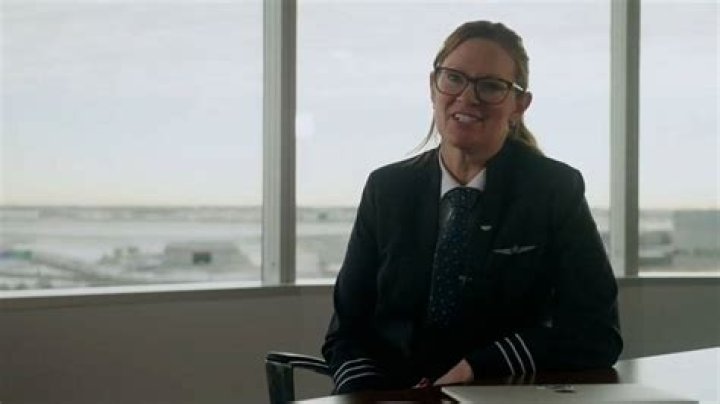 WestJet pilot Christina Thomson's mysterious death sparks online