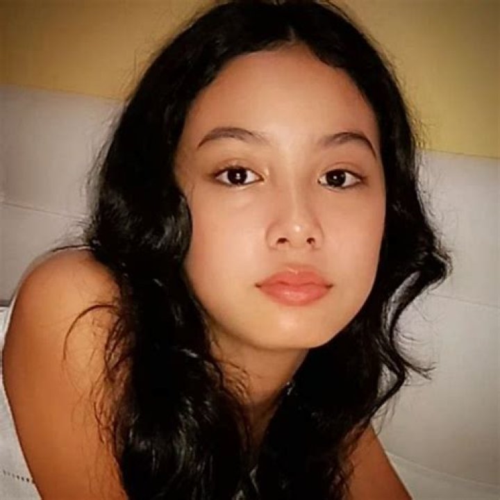 What is Jana Agoncillo Age? Parents, Wiki, Height, Boyfriend, Career