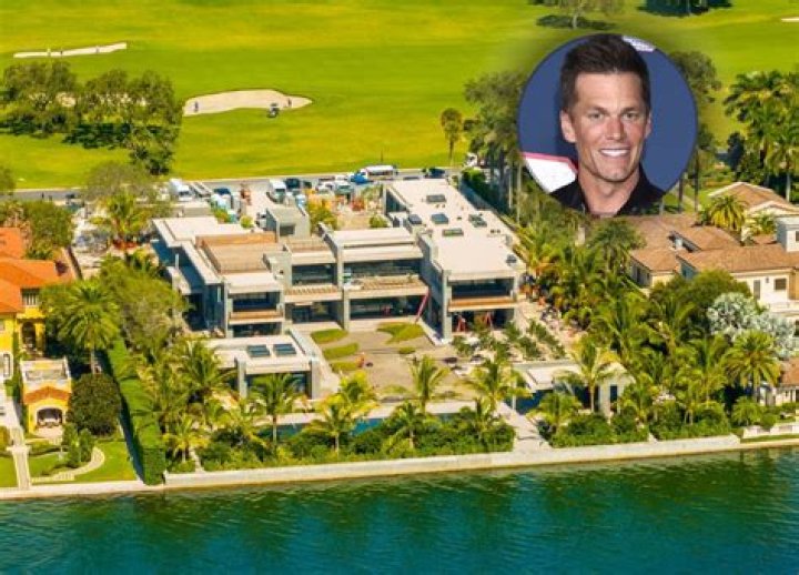 Where does Tom Brady's son Jack Brady go to school?
