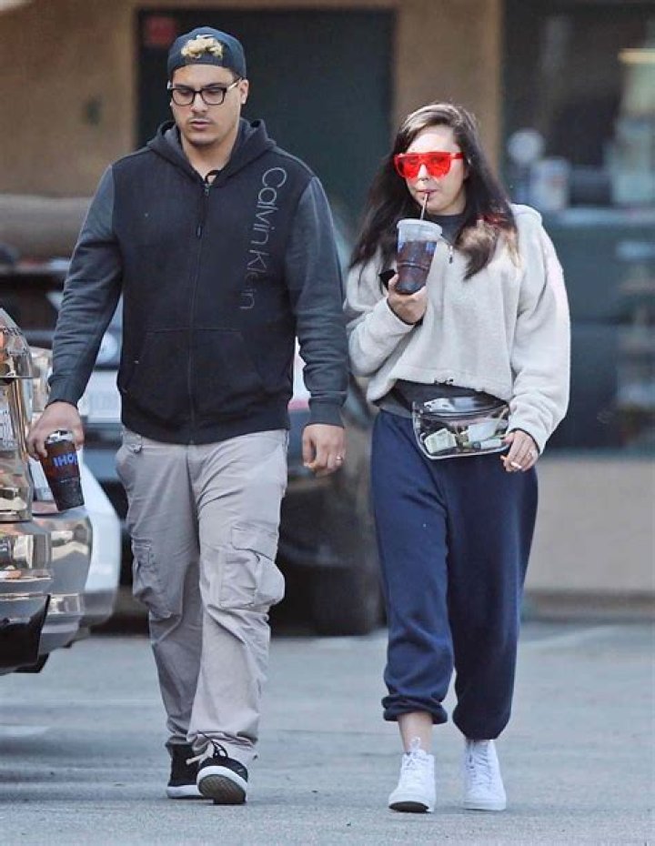 Who All Has Amanda Bynes Dated? Dating History, Exes, Boyfriend List