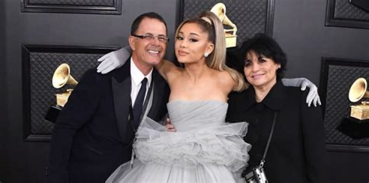 Who Are Ariana Debose Father And Mother? Siblings, Partner, Girlfriend