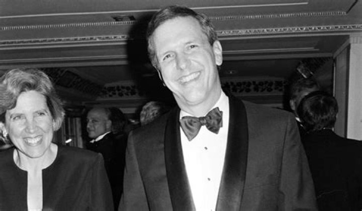 Who Is Arlene Gibson? Charlie Gibson's Wife, Age Difference & Net Worth