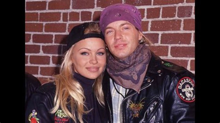 Who is Bret Michaels wife? How did Bret Michaels get Admitted to the
