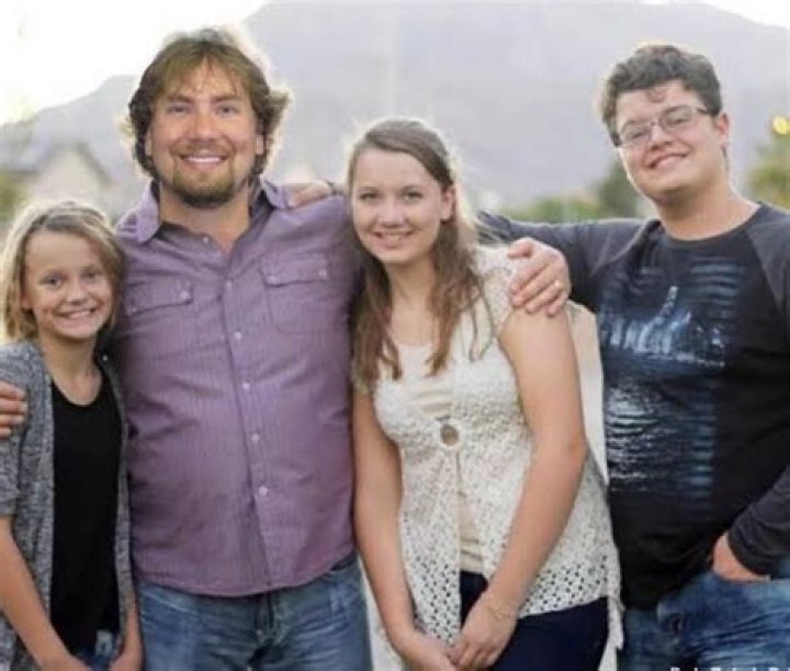 Who is David Preston Jessop? Robyn Brown Ex Husband David Preston, Net