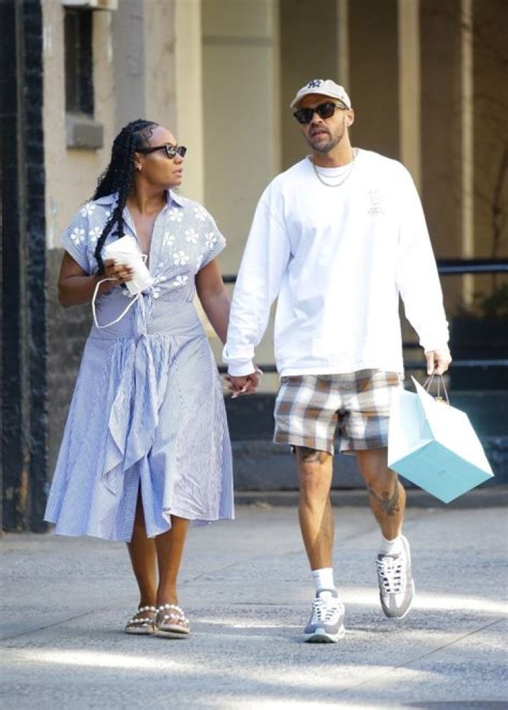 Who Is Jesse Williams Dating? The 'Grey's Anatomy' Actor CoParents