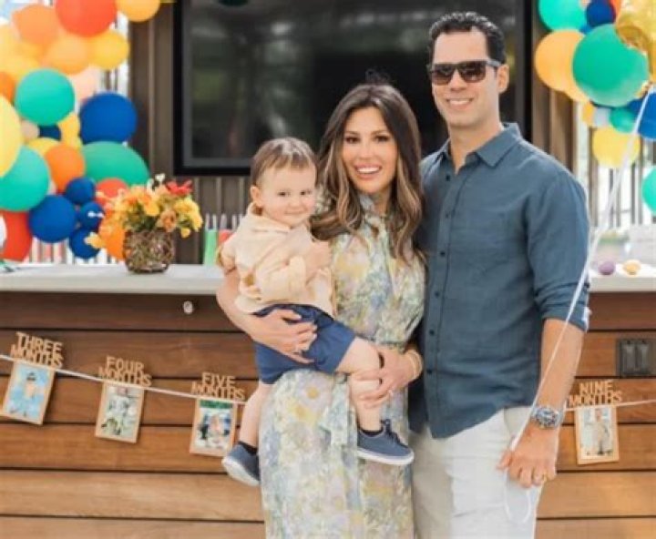 Who is Leslie Lopez Husband? Bio, Net Worth 2023