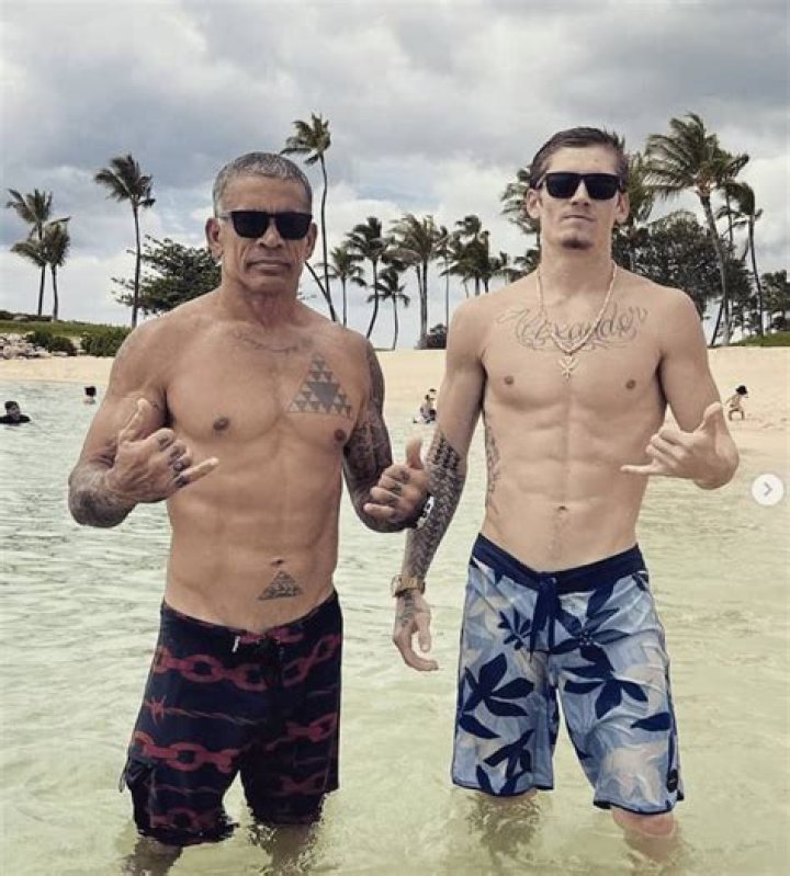 Who Is Makani Alexander, Kala Alexander Son? Wife And Son maugiaoso9