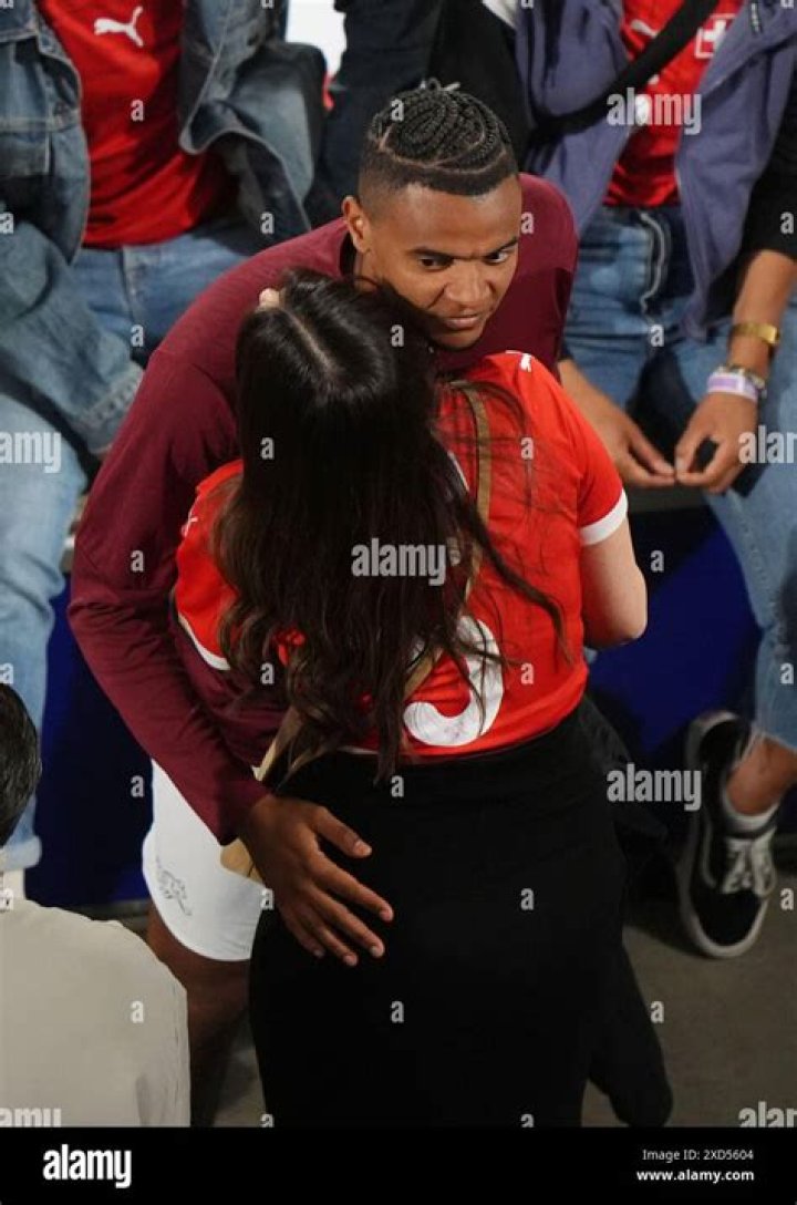 Who Is Melanie Akanji? Meet The Wife Of Manuel Akanji