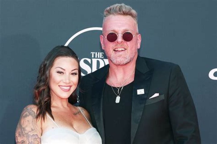 Who Is Pat Mcafee Wife? Samantha Ludy MySportDab