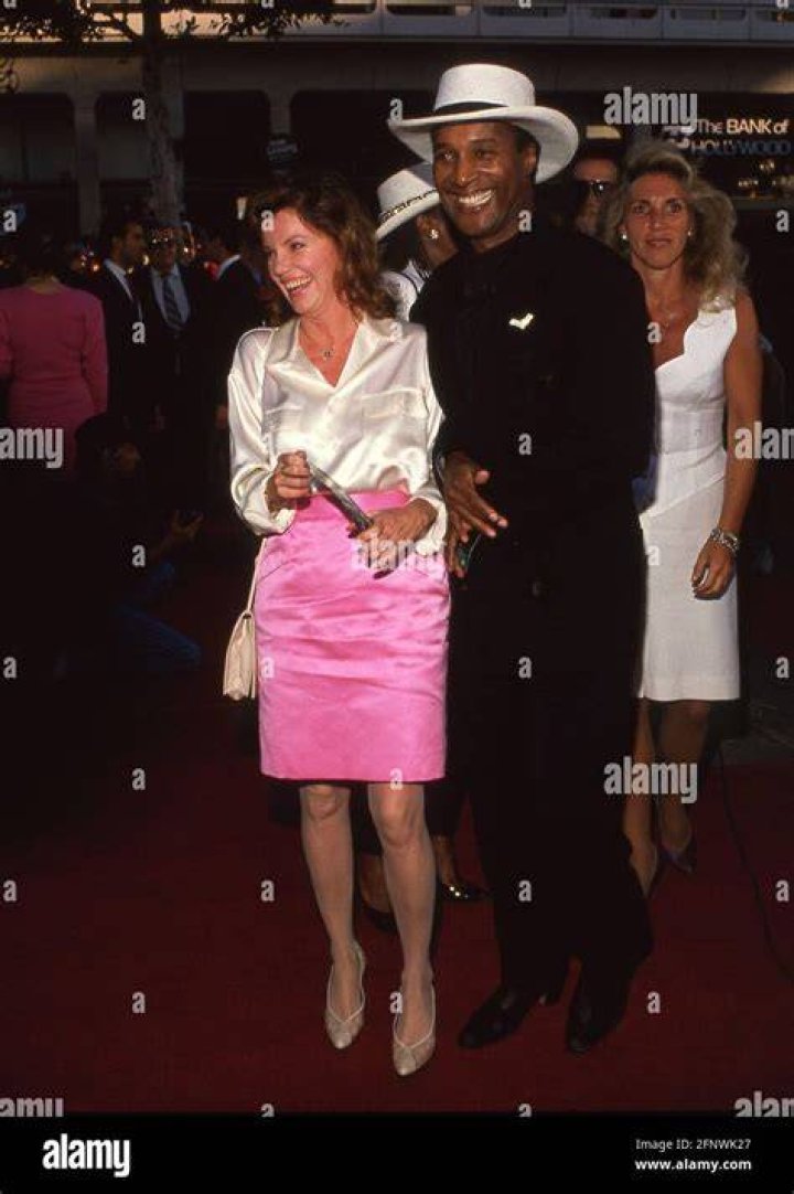 Who is Paul Mooney Wife? Bio, Net Worth 2023, Age