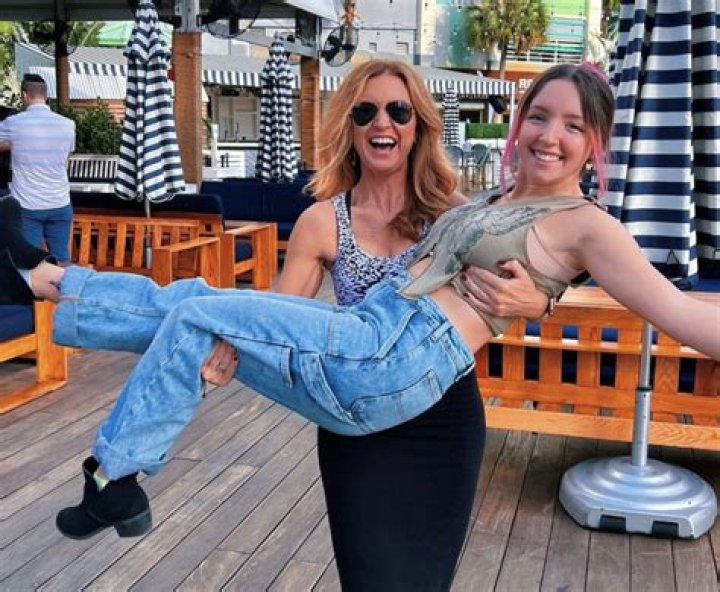 Who is QVC Host Jennifer Coffey's Fianc&eacute;, Davinder? The Reality TV