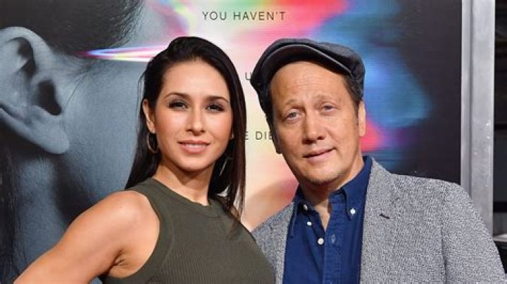 Who is Rob Schmitt Wife? Bio, Net Worth 2023, Height