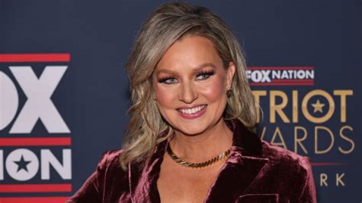 Who is Sandra Smith? All About Her Husband, Children and Fox News Career