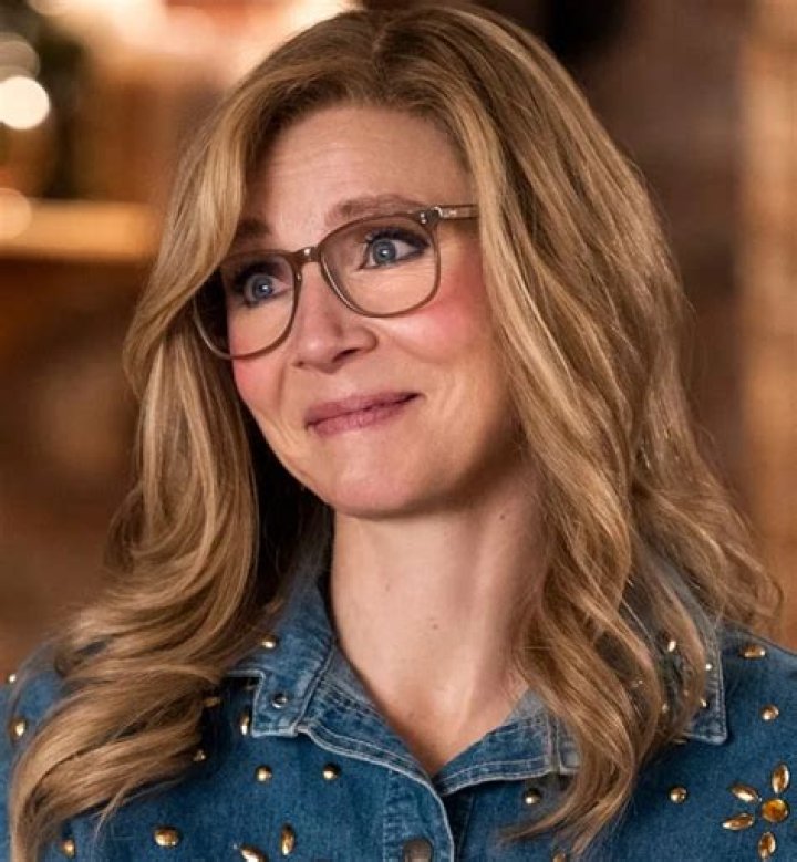 Who is Sarah Chalke's Son Charlie Rhodes Afifi? His Age, Bio