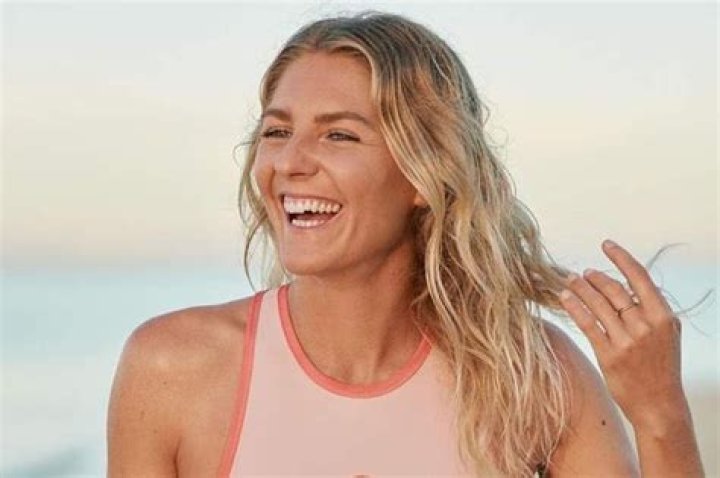 Who is Stephanie Gilmore? Net worth, Husband, Age, Olympics, 5 Facts