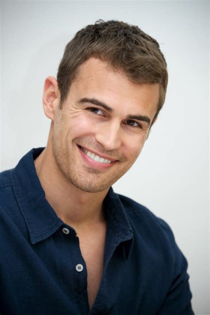 Who Is Theo James' Wife? All About Ruth Kearney