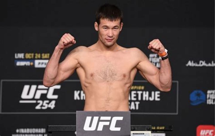 Who is UFC welterweight Shavkat Rakhmonov fighting next?