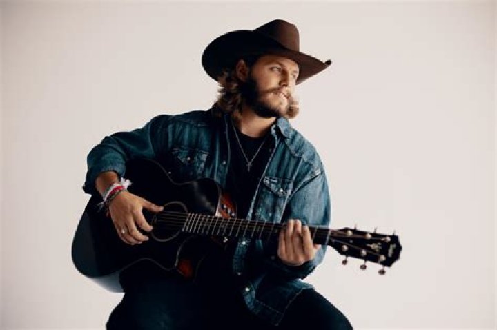 Who Is Warren Zeiders? The Story Behind His Journey to Country Music