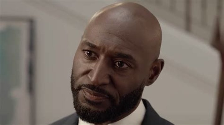 Who Plays Uncle Phil On BelAir?