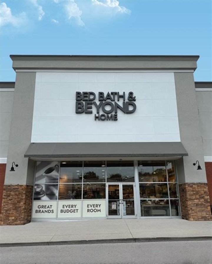 Who was Bed Bath & Beyond's CFO Gustavo Arnal