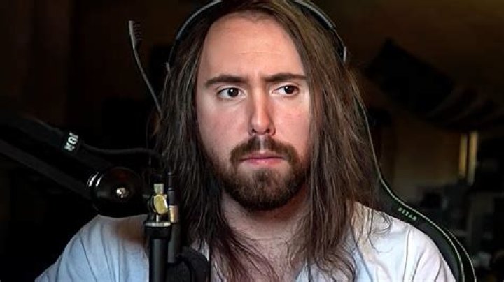 Why Asmongold hasn't streamed on his main Twitch channel since July and