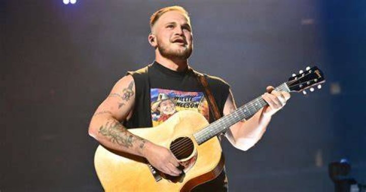 Why Did Zach Bryan Delete His Instagram &mdash; Again? Breaking News in USA