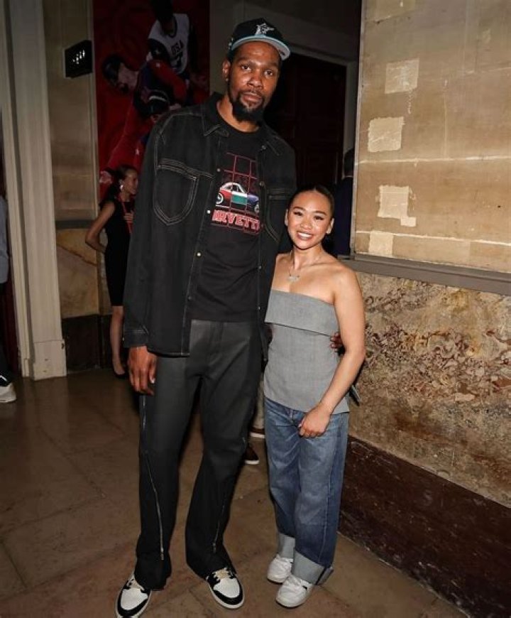 Why Kevin Durant and Fiancee Monica Wright Broke Off Their Engagement