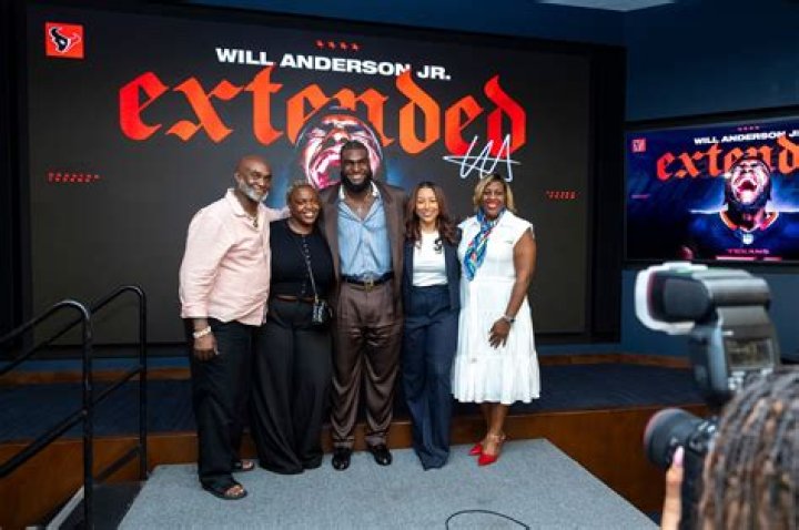 Will Anderson Jr. Family Father, Mother, Sisters, Brothers. bio