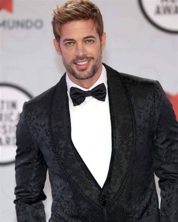 William Levy's Kids Think He is a 'Great Dancer' YouTube