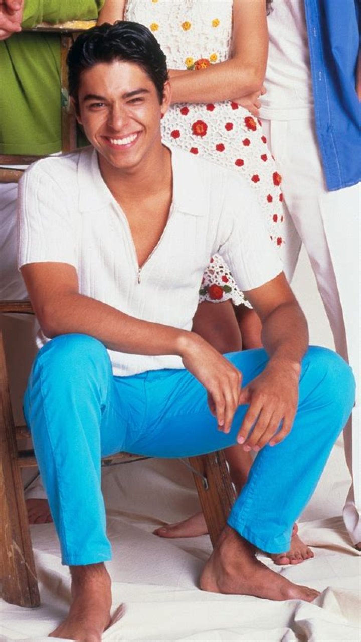 Wilmer Valderrama Wilmer valderrama, Feet, Celebrity feet