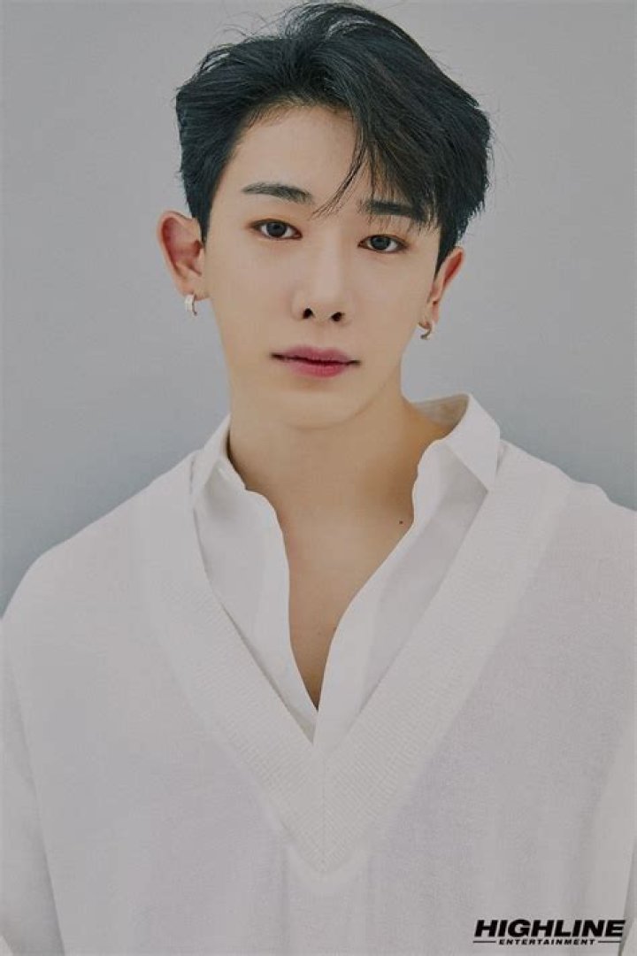 Wonho Reveals He Was under a Lot of Stress while Preparing His New
