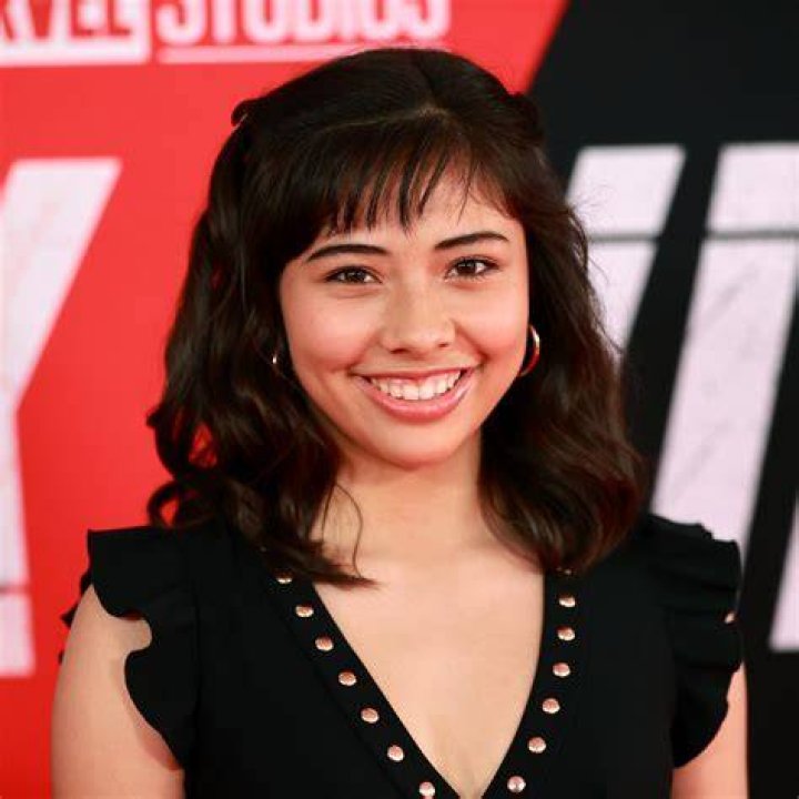 Xochitl Gomez StellaCavan