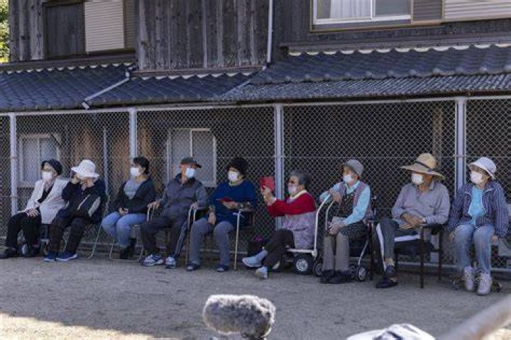 Yale professor suggests elderly Japanese residents should die in mass