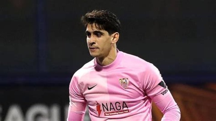 Yassine Bounou Age, Salary, Net worth, Current Teams, Career, Height