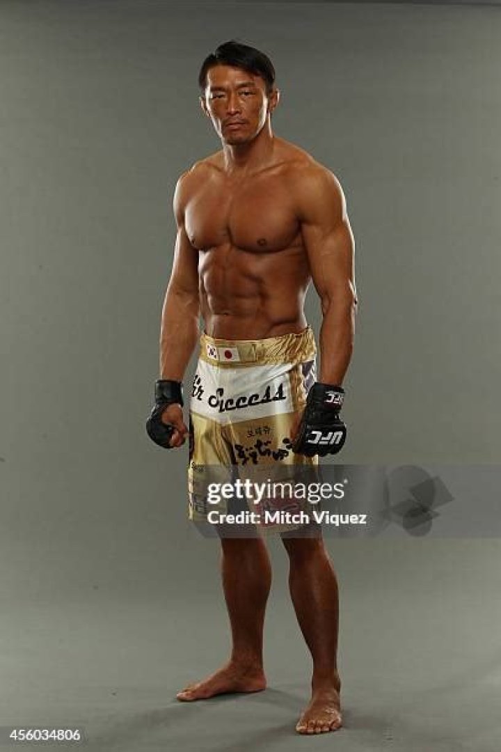 Yoshihiro Akiyama Official UFC® Fighter Profile UFC ® Fighter Gallery