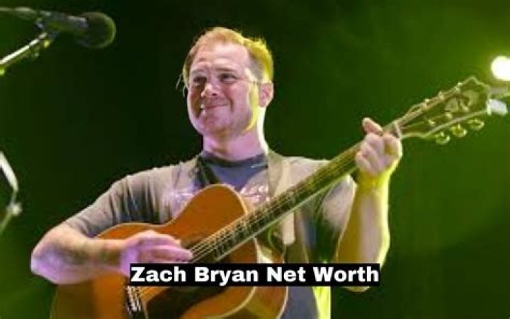Zach Bryan Net Worth (Updated 2023) Right Net Worth
