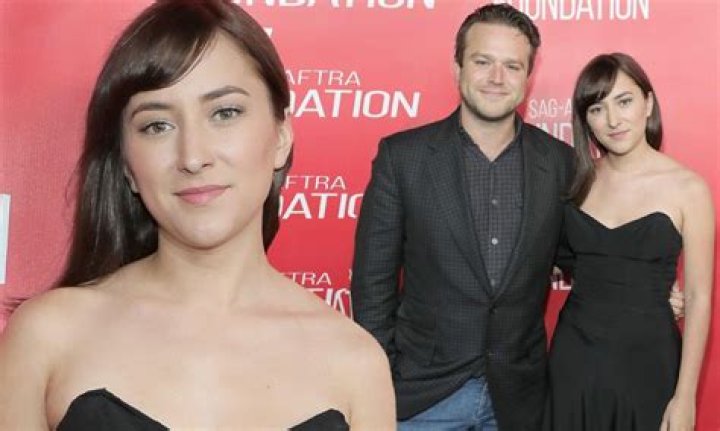 Zelda Williams joins brother Zachary Pym for opening of Robin Williams