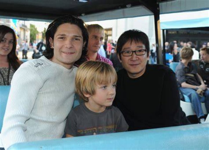 Zen Scott Feldman Lives outside the Spotlight Corey Feldman Doesn't