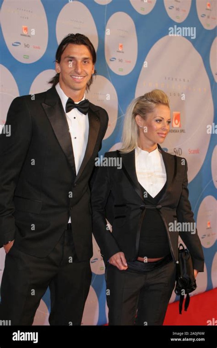 Zlatan Ibrahimovic con partner Helena Seger a sportgala svedese Foto